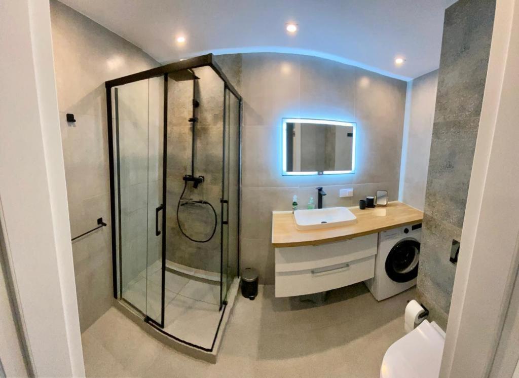 Green Apartament Dziwnow Ngoại thất bức ảnh